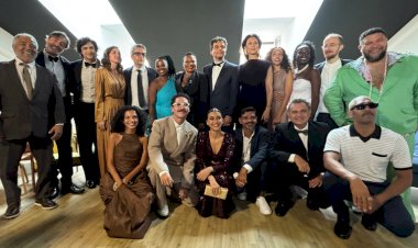 O Agente Secreto, de Kleber Mendonça Filho, tem estreia mundial aplaudida durante 13 minutos em Cannes